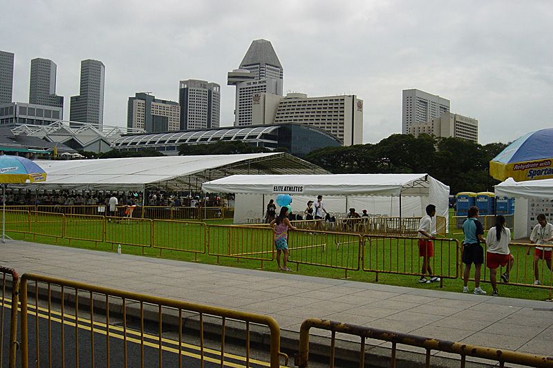 The Standard Chartered Singapore Marathon: the city provides a dramatic backdrop to the event marquees image.